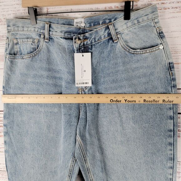 Princess Polly Women' Size 12 Holly Asymmetrical Straight Leg Button Fly Jeans - Picture 4 of 13